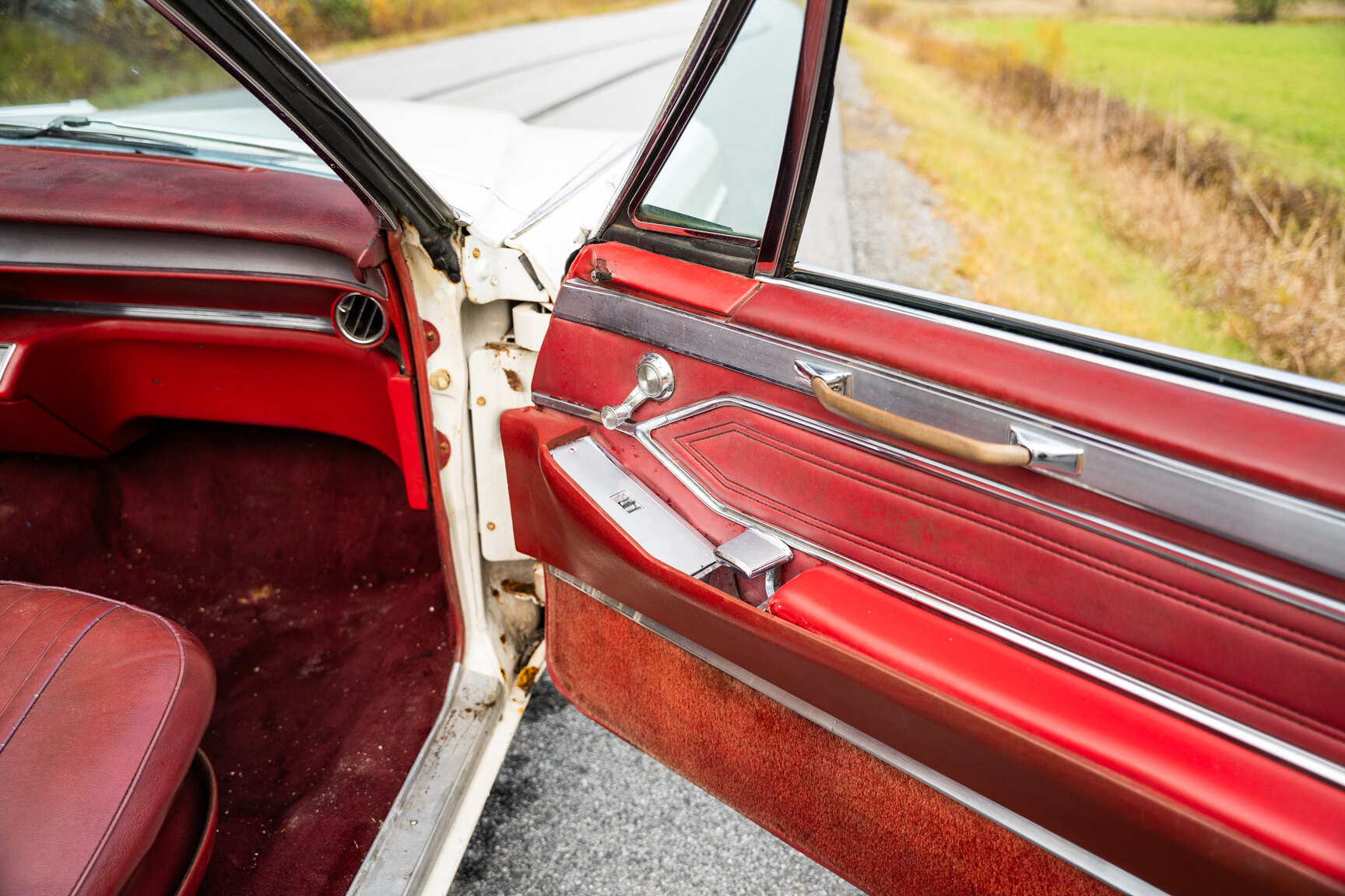 Interior image of 1965 Cadillac De Ville convertible