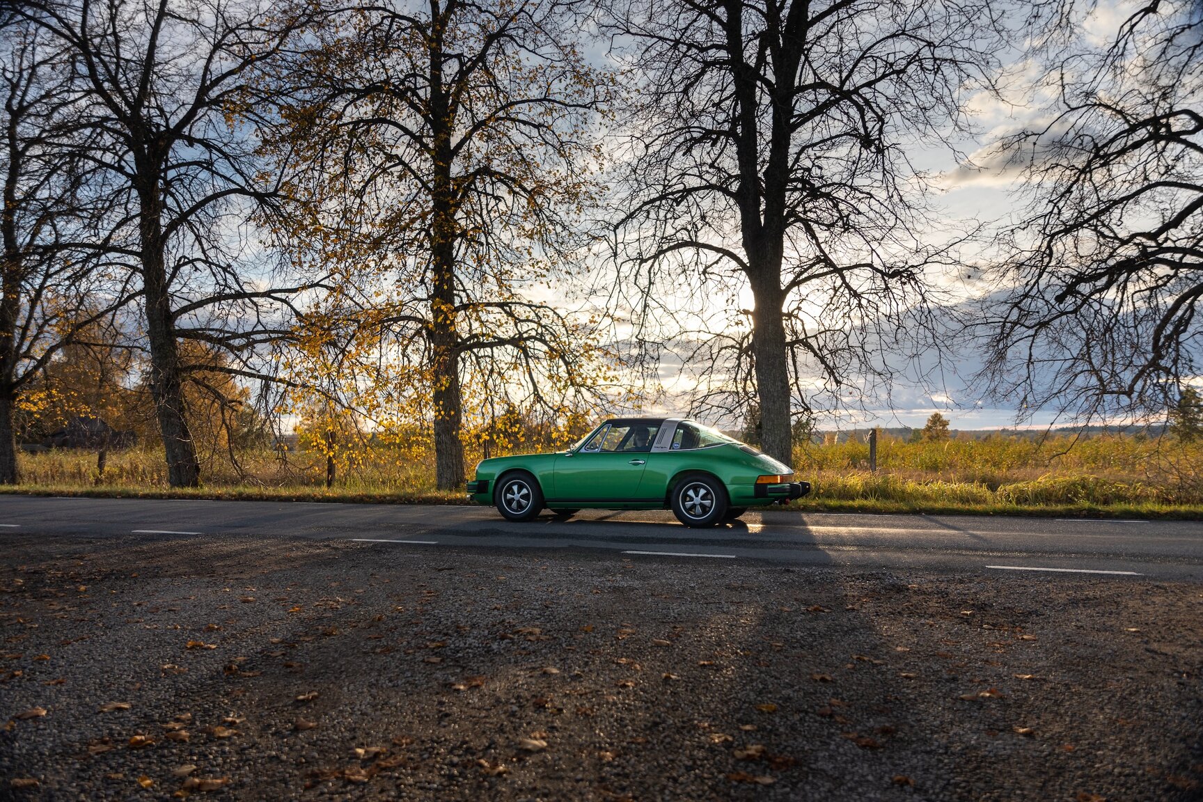 Exterior image of 1974 Porsche 911 S Targa