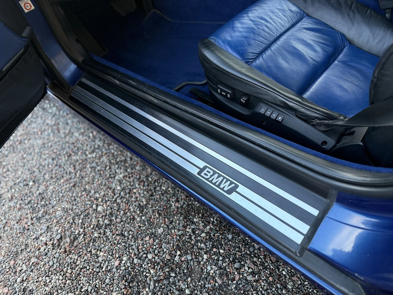 Interiörbild 1992 BMW 850iA - No Reserve (8)