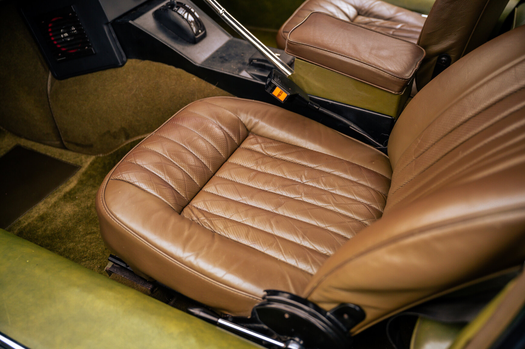 Interiörbild 1973 Jaguar E-Type V12