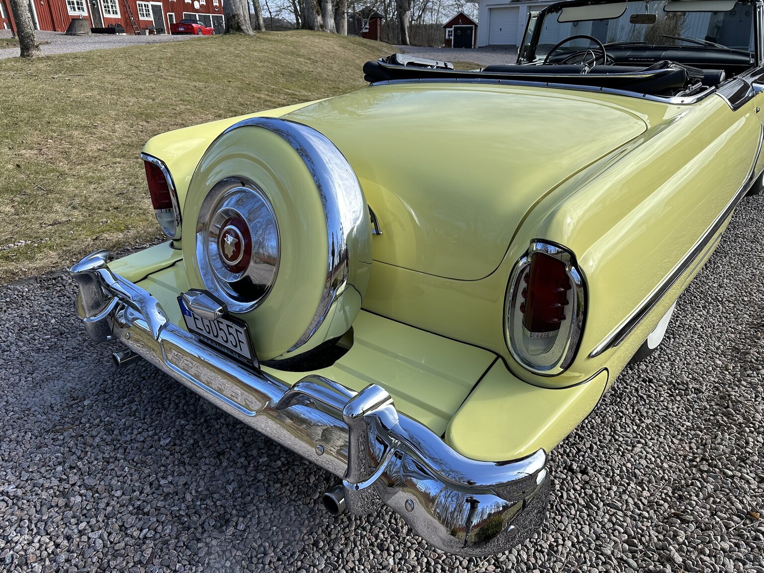 Exteriörbild på 1955 Mercury Montclair