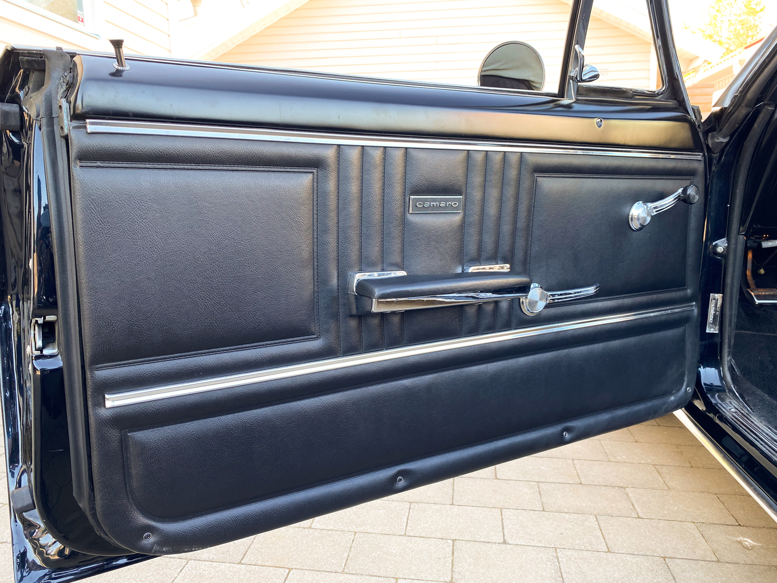 Innenraumfoto von 1967 Chevrolet Camaro 383ci Convertible (2)