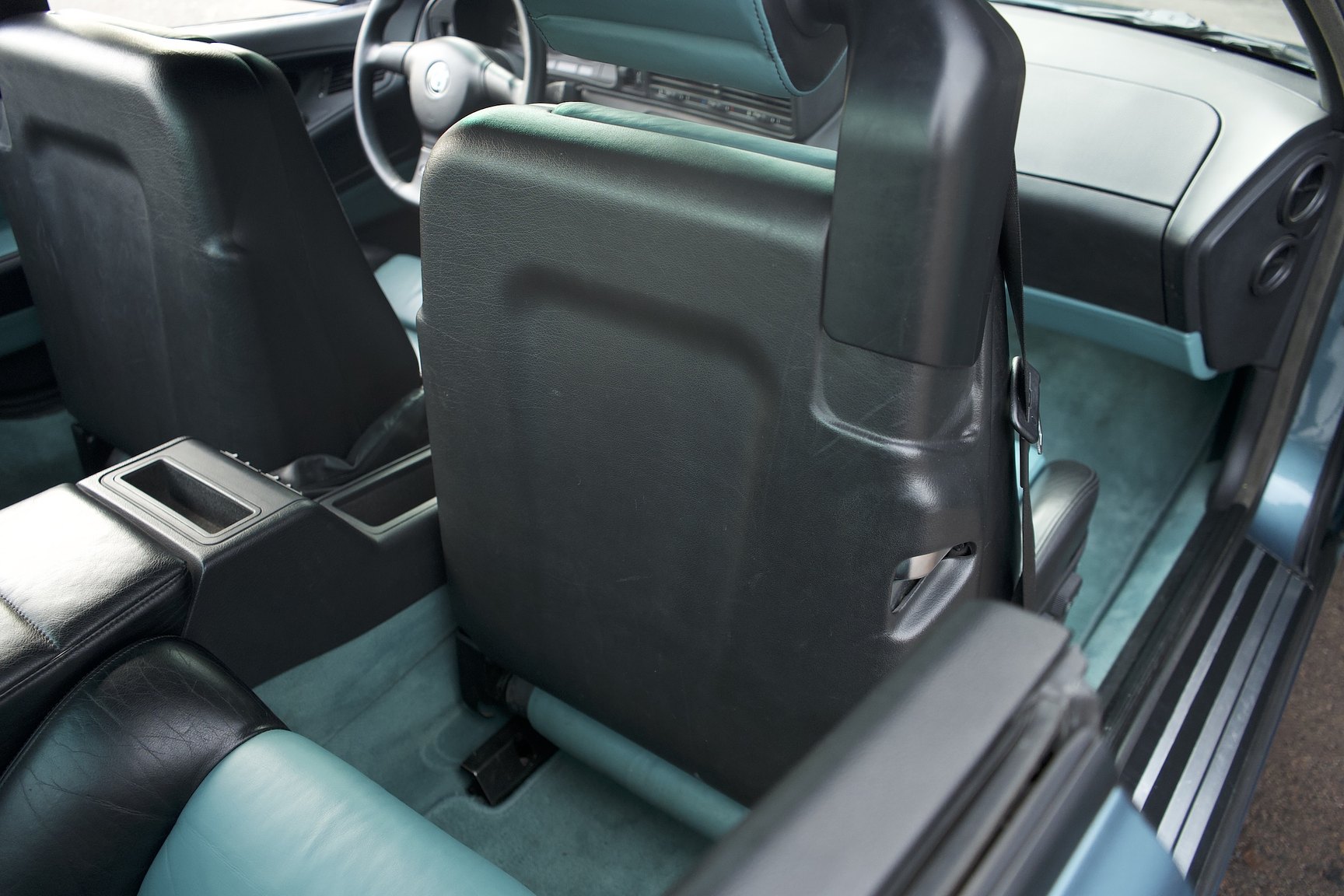 Innenraumfoto von 1992 BMW 850i 6-speed manual - NO RESERVE