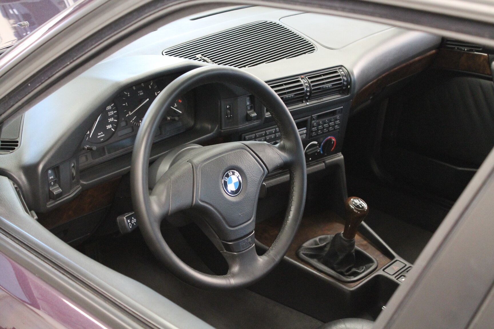 Interiörbild 1996 BMW 540i Touring "No Reserve Auction"