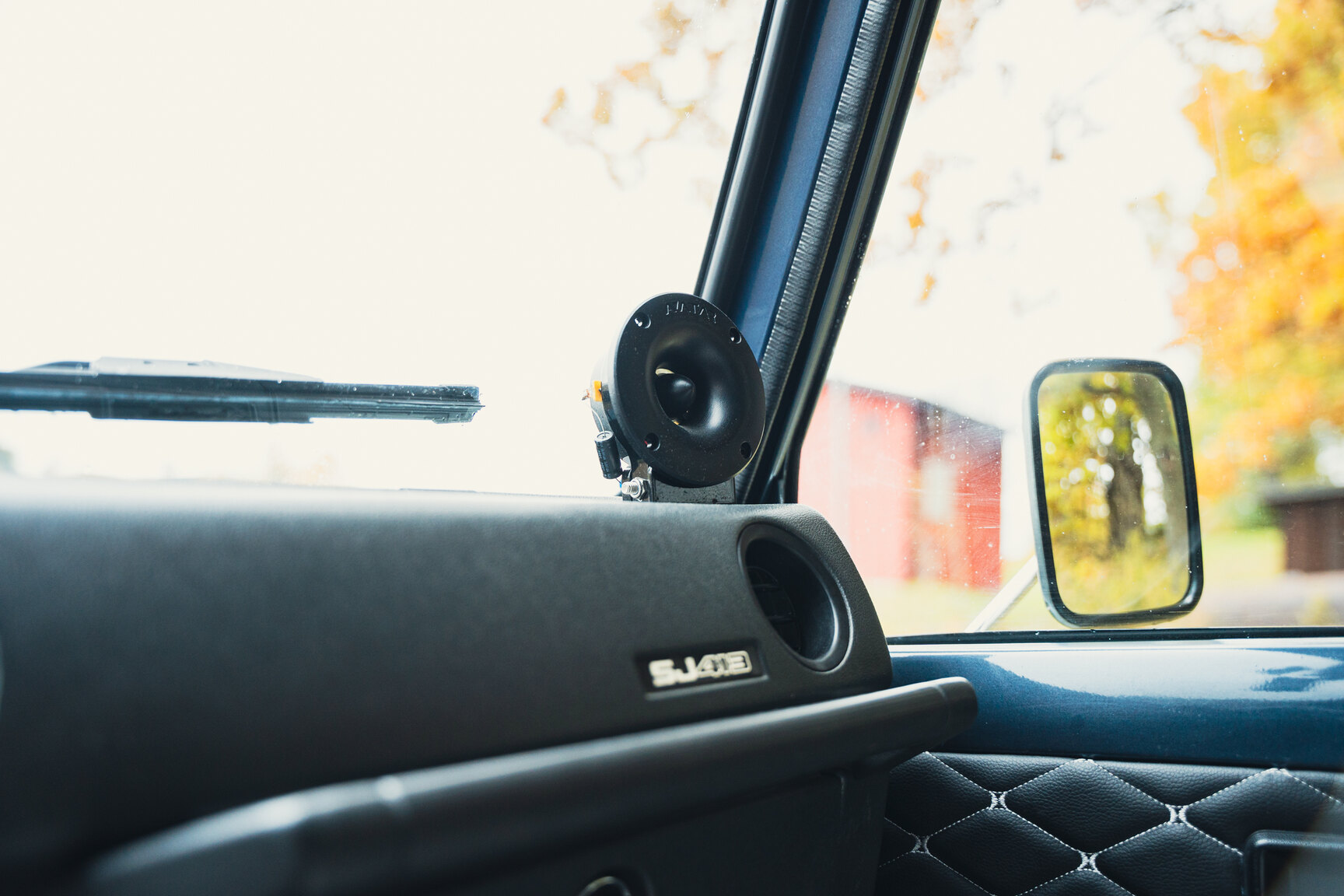 Innenraumfoto von 1987 Suzuki SJ413 A-traktor