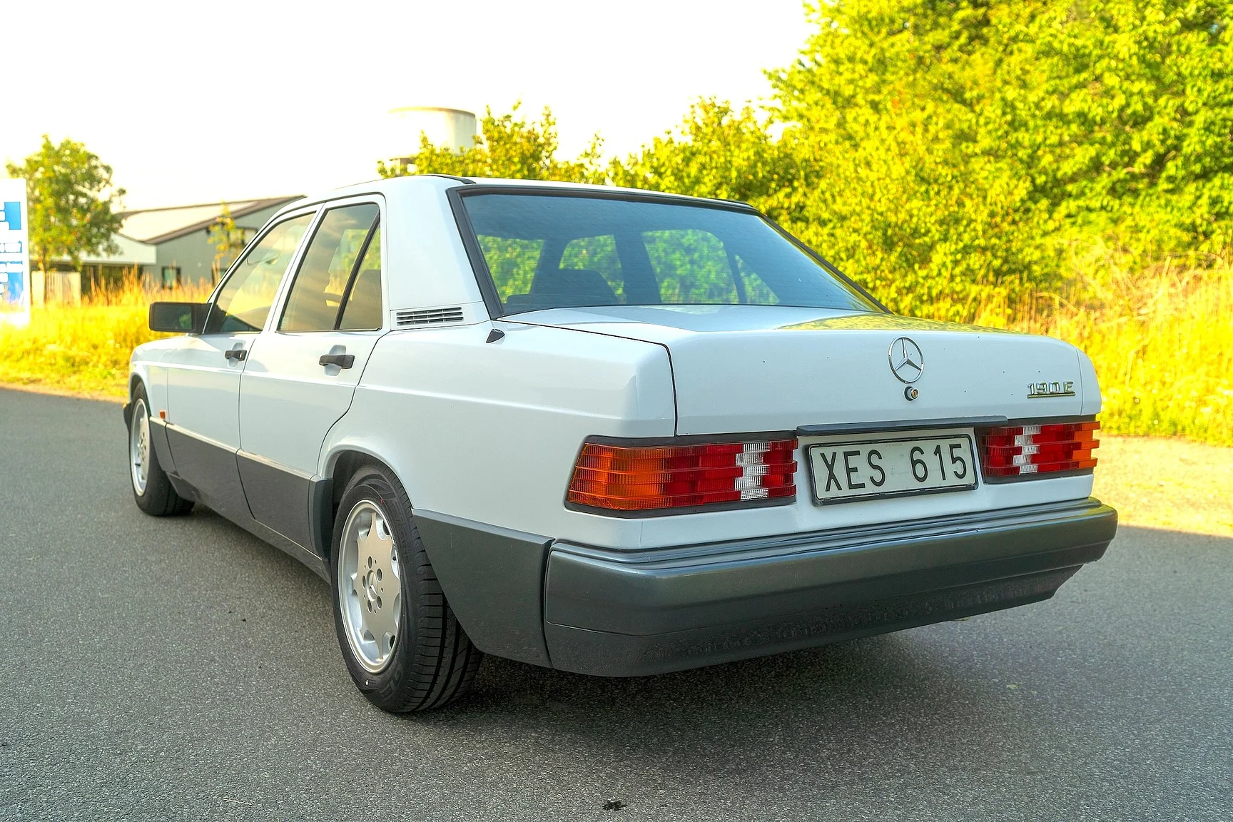 Aussenfoto 1992 Mercedes-Benz 190 E 1.8 - NO RESERVE (5)