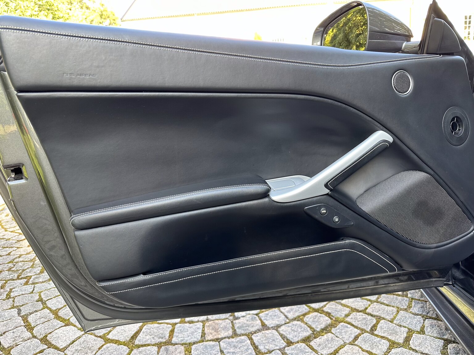 Interior image of 2013 Ferrari F12 Berlinetta