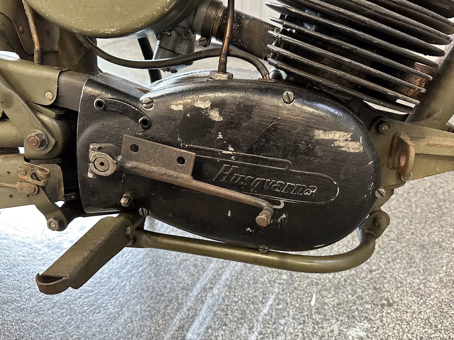 Image of 1968 Husqvarna 256A mechanics