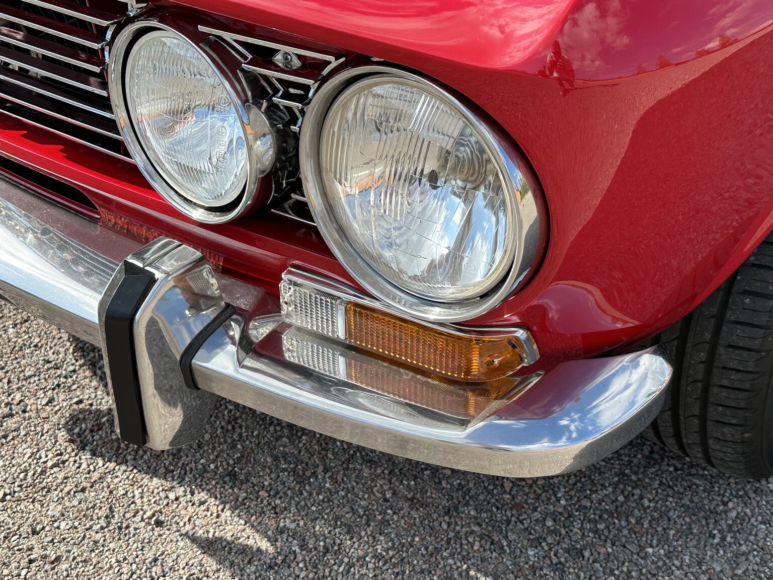 Exteriörbild på 1972 Alfa Romeo 2000 GTV Bertone Coupé