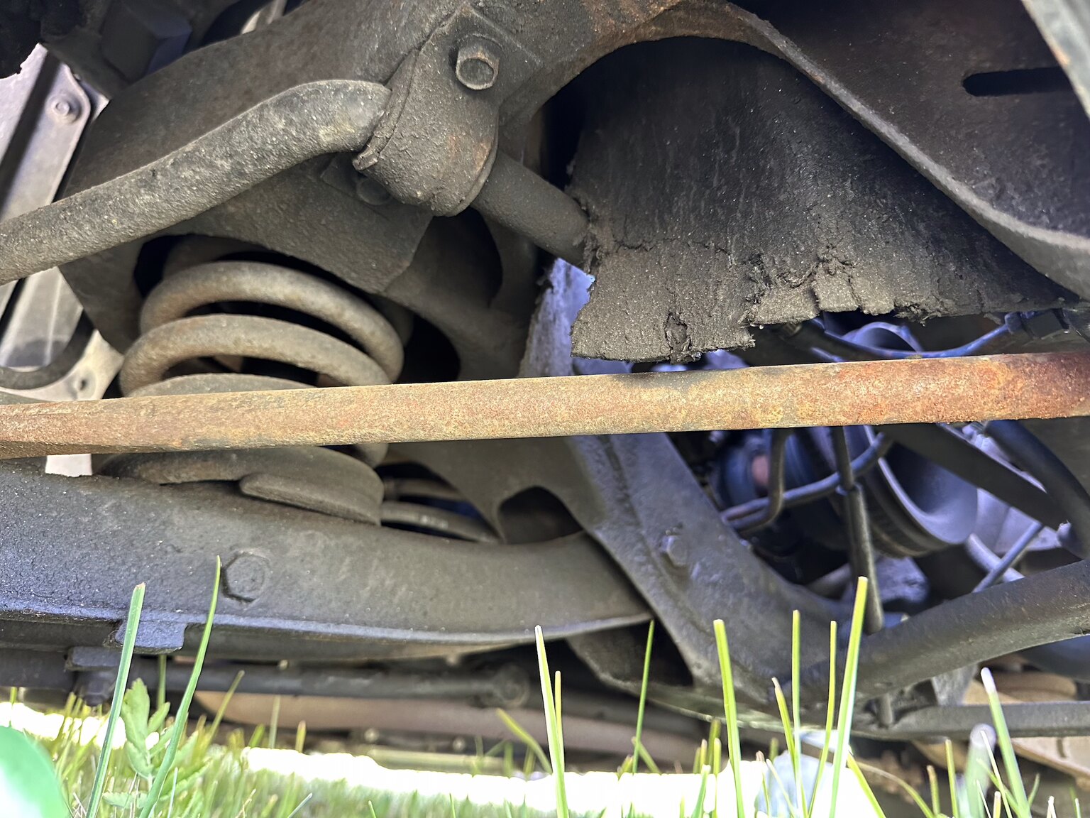 Image of 1964 Cadillac Fleetwood Seventy-Five Limousine mechanics (19)