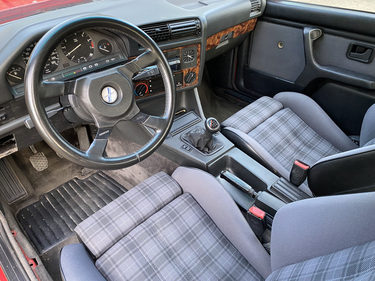 Interior image of 1986 BMW E30 H35 Hartge