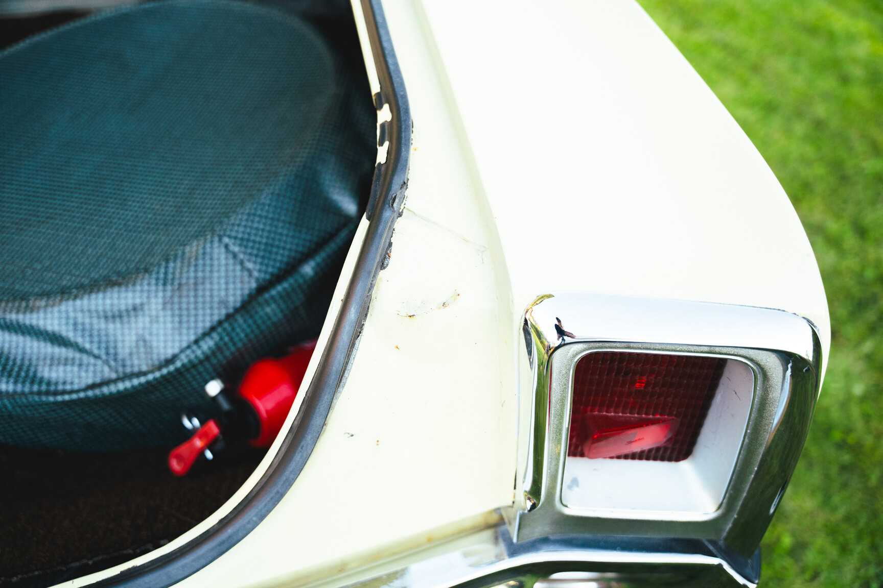 Interior image of 1967 Oldsmobile Cutlass Supreme Cabriolet