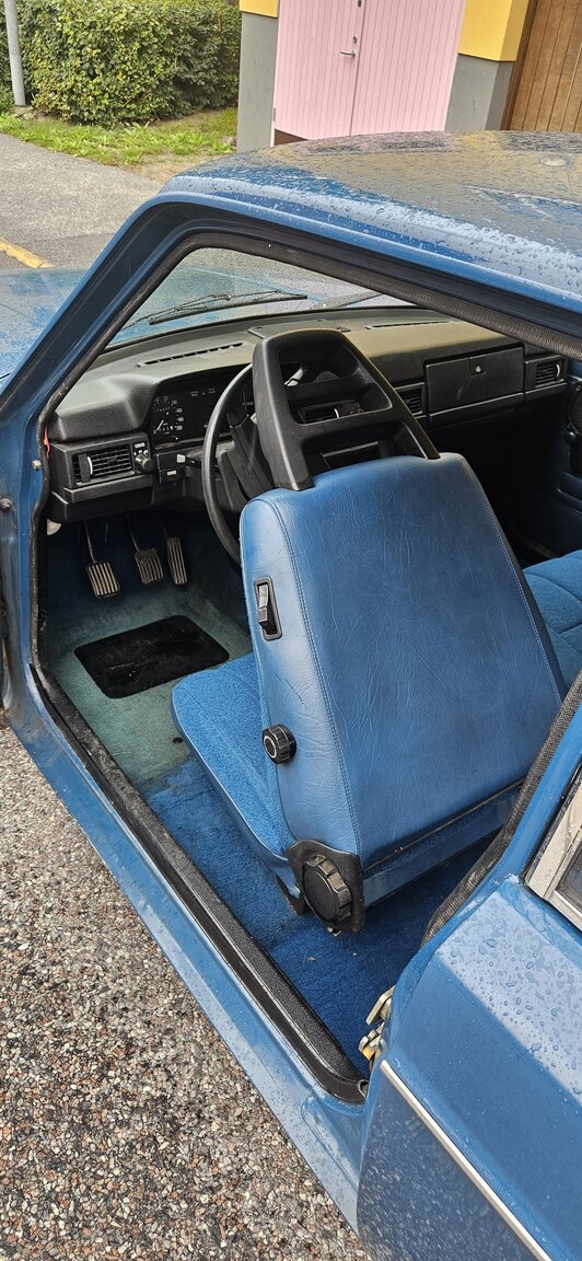 Innenraumfoto von 1977 Volvo 242