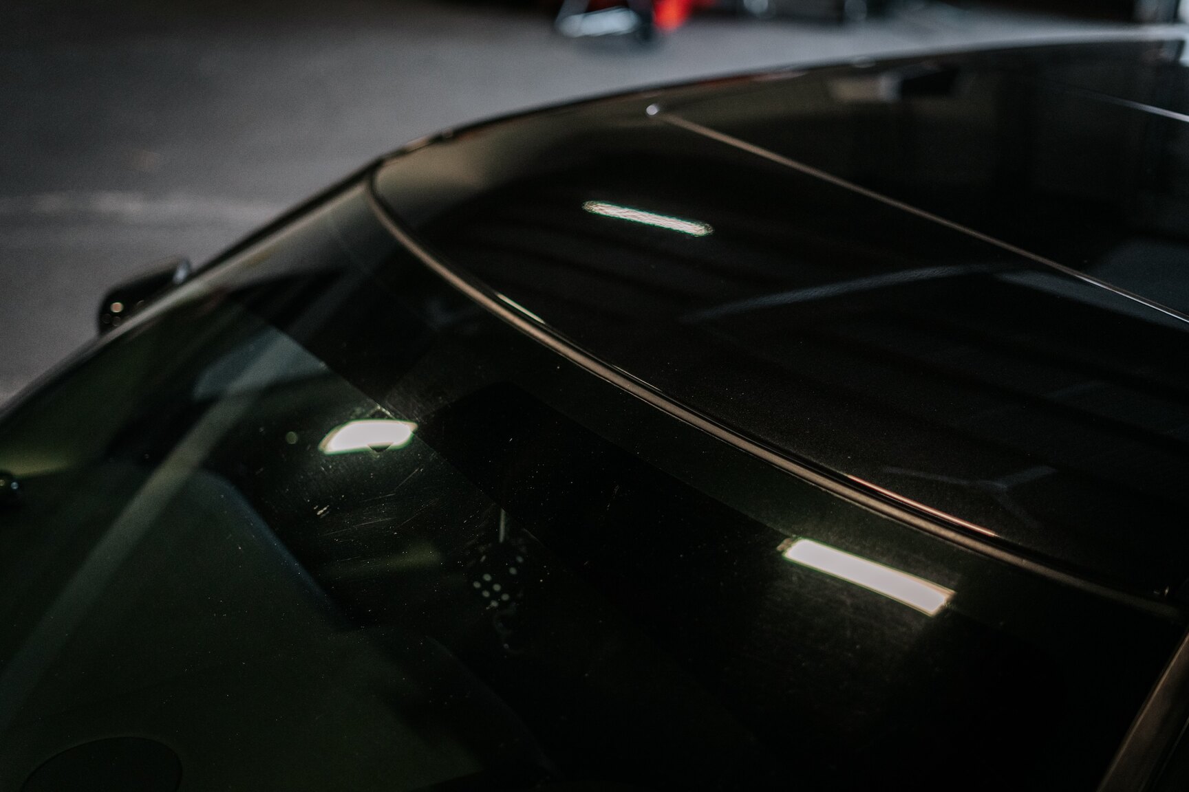 Exterior image of 2006 Chrysler 300C SRT-8 (42)