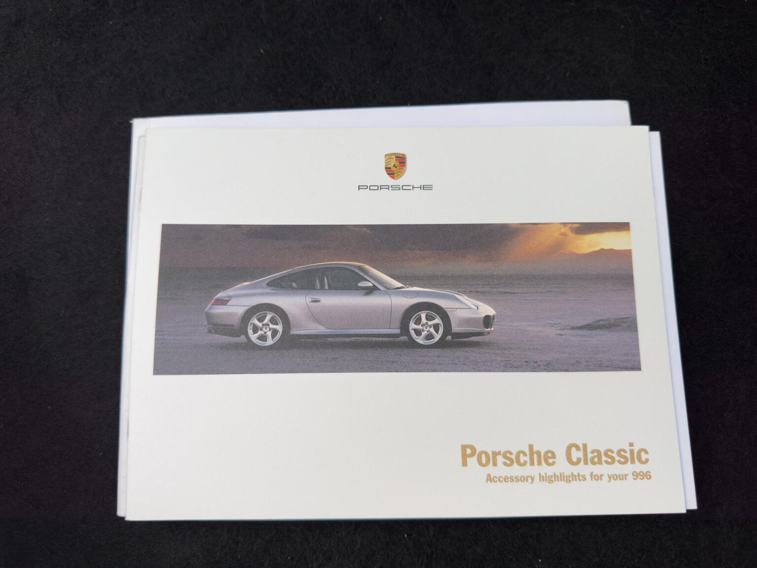 Dokumentation för 2004 Porsche 911 Carrera 4