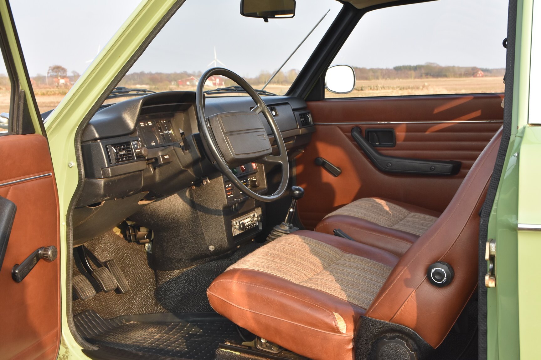 Interiörbild 1975 Volvo 242