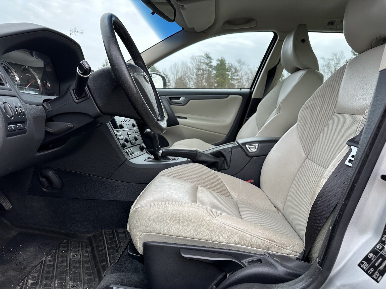 Innenraumfoto von 2008 Volvo V70 Classic