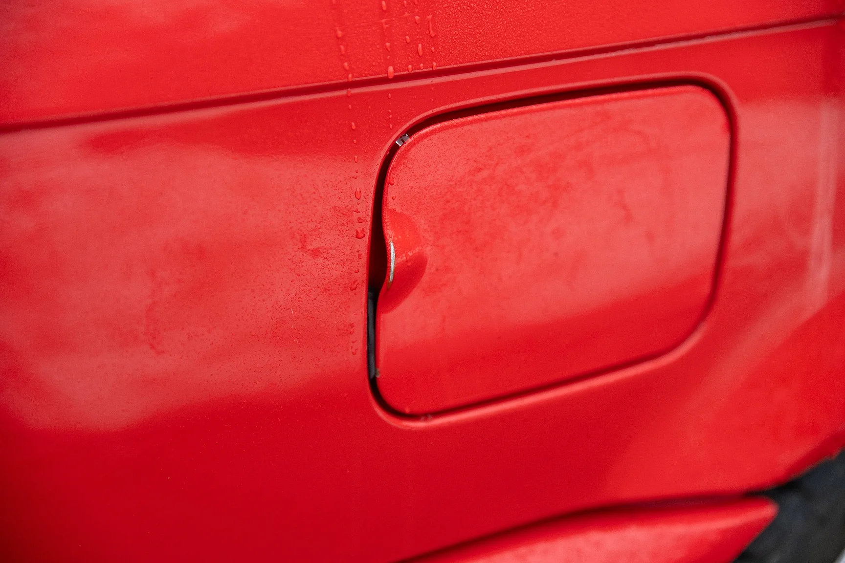 Exterior image of 1992 BMW 325i Turbo (53)