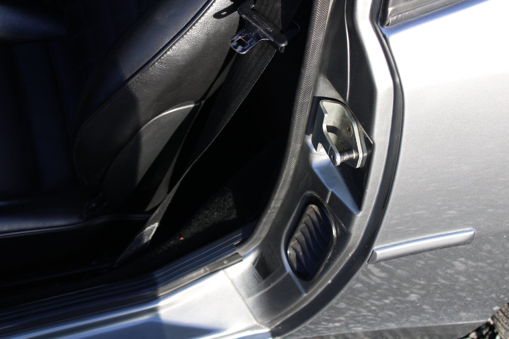 Interior image of 1991 PORSCHE 944 S2