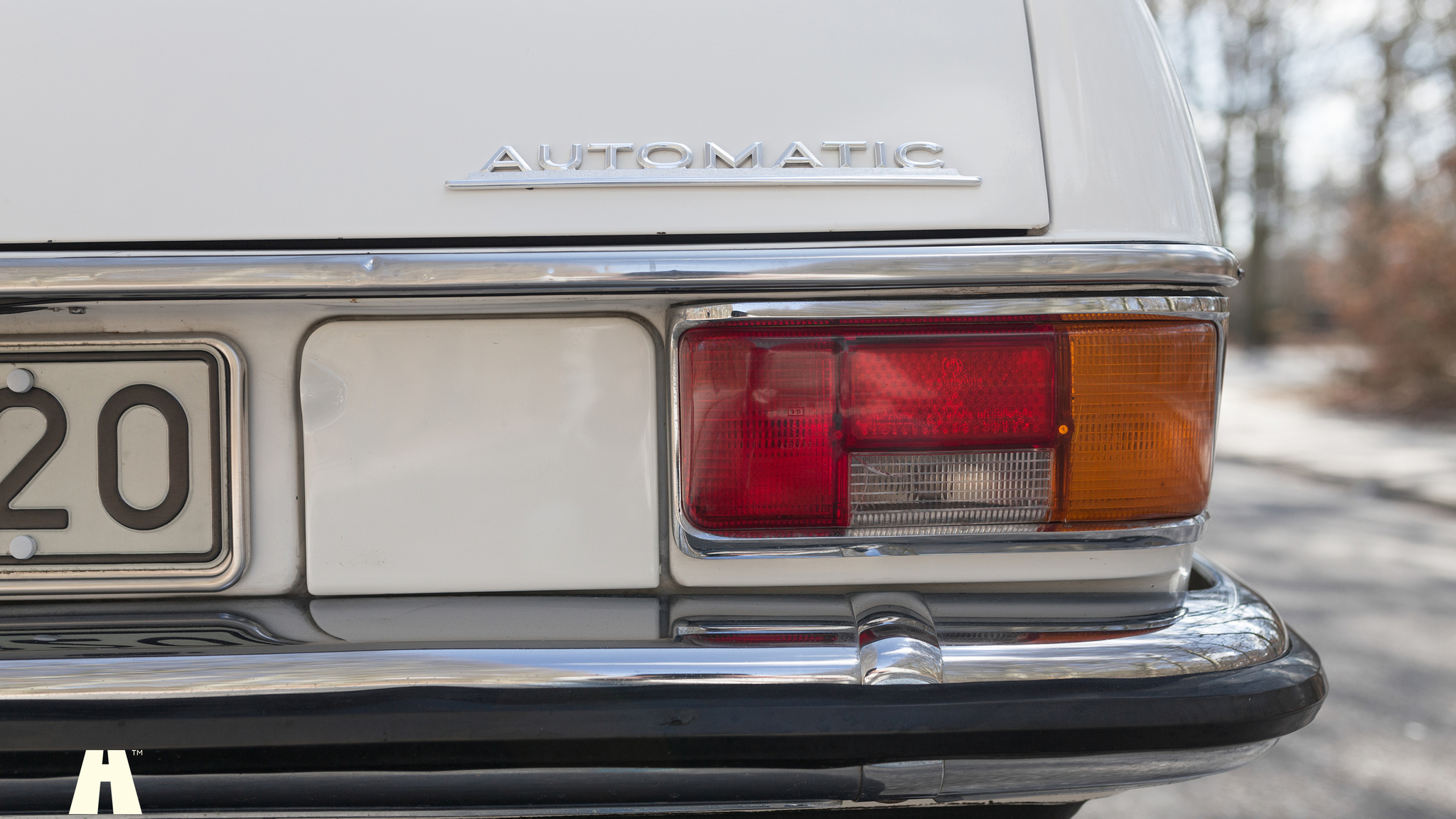 Exterior image of 1970 Mercedes 250 CE