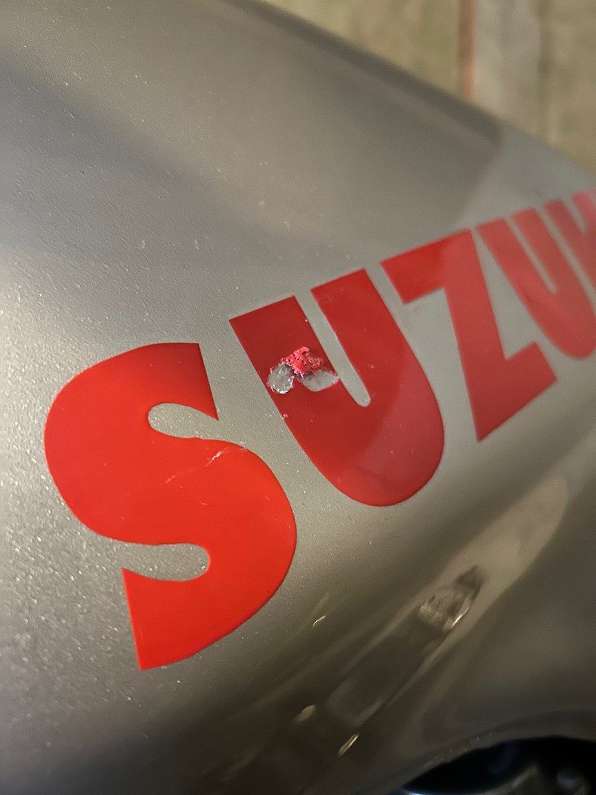 Exteriörbild på 1982 Suzuki GSX1100 - NO RESERVE