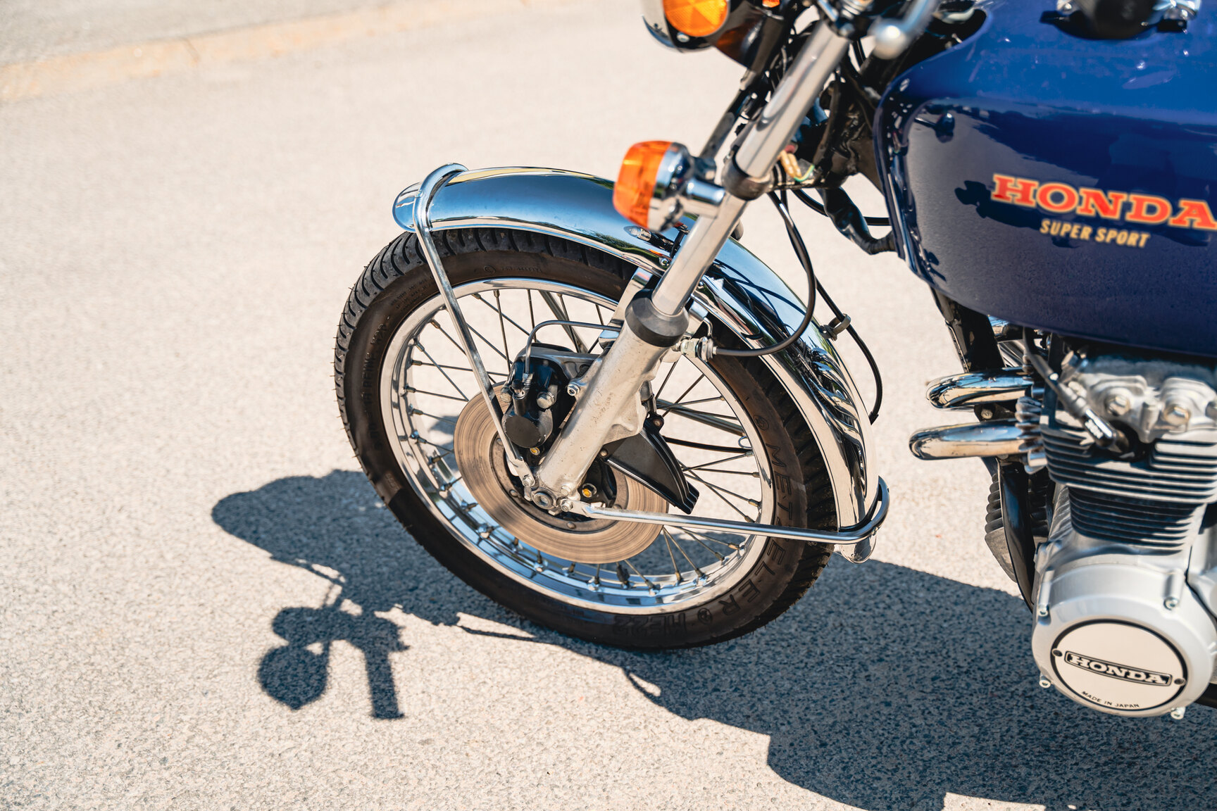 Aussenfoto 1975 Honda CB 400 Four