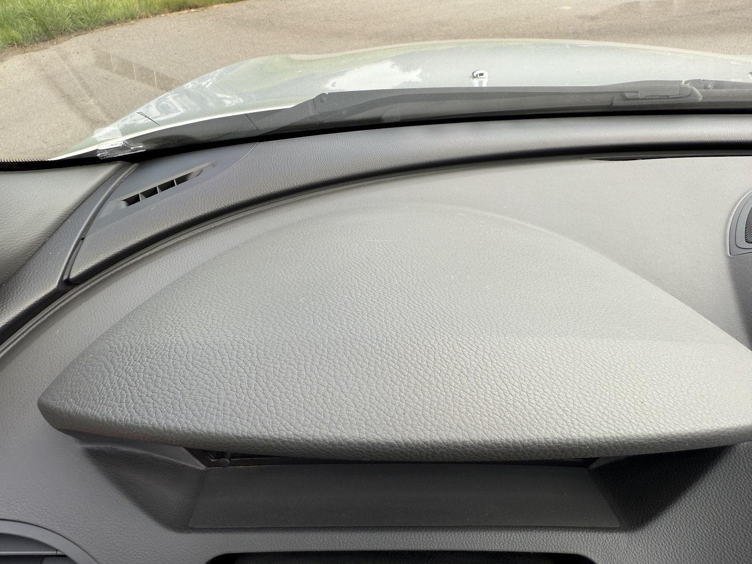 Interior image of 2004 BMW 645Ci Convertible