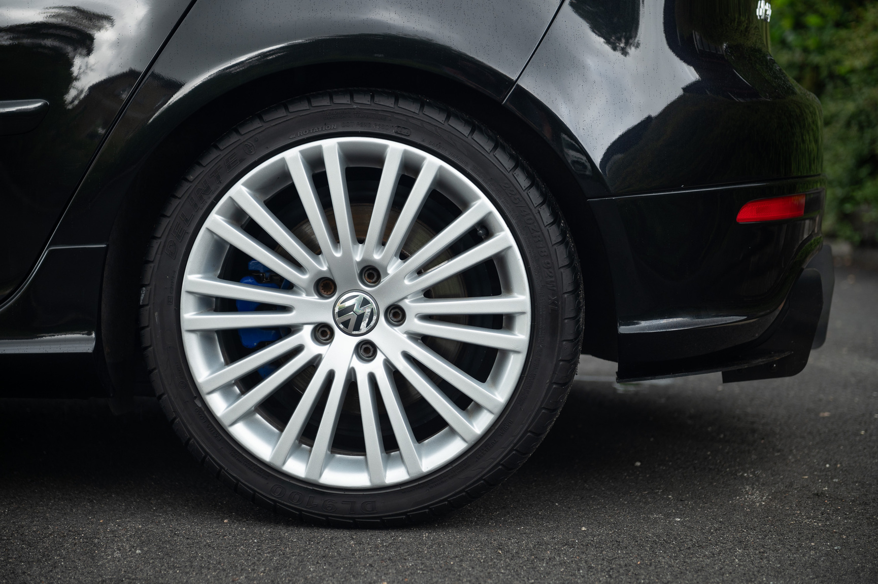 Aussenfoto 2006 Volkswagen Golf R32 (27)