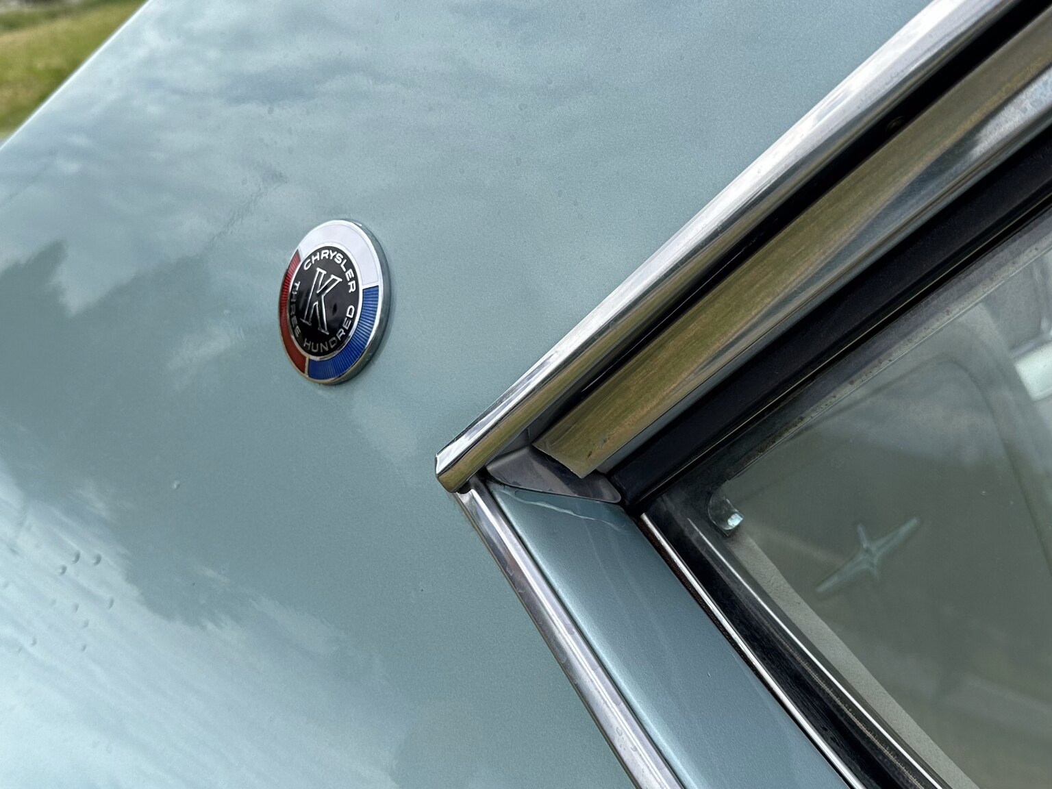 Exteriörbild på 1964 Chrysler 300K