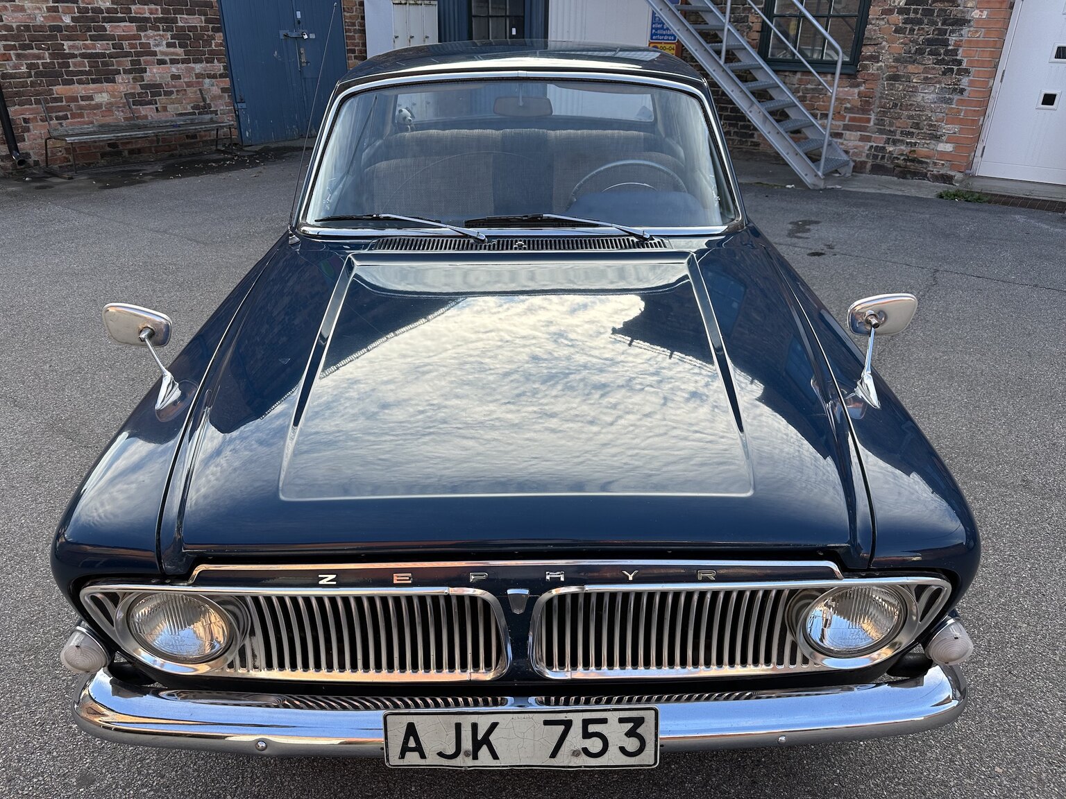 Exterior image of 1964 Ford Zephyr