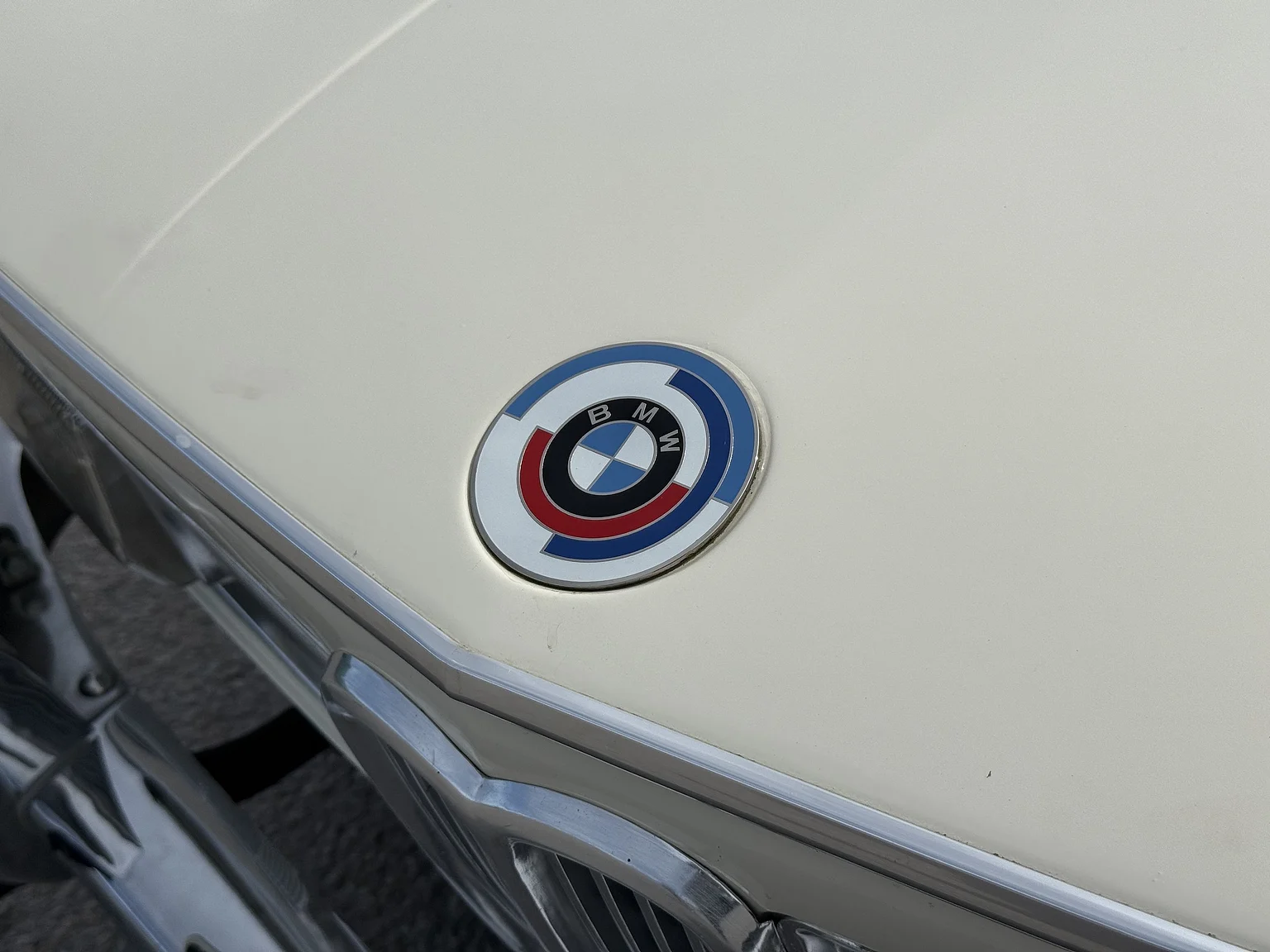 Exteriörbild på 1970 BMW New Class 4-dörrars Sedan (22)
