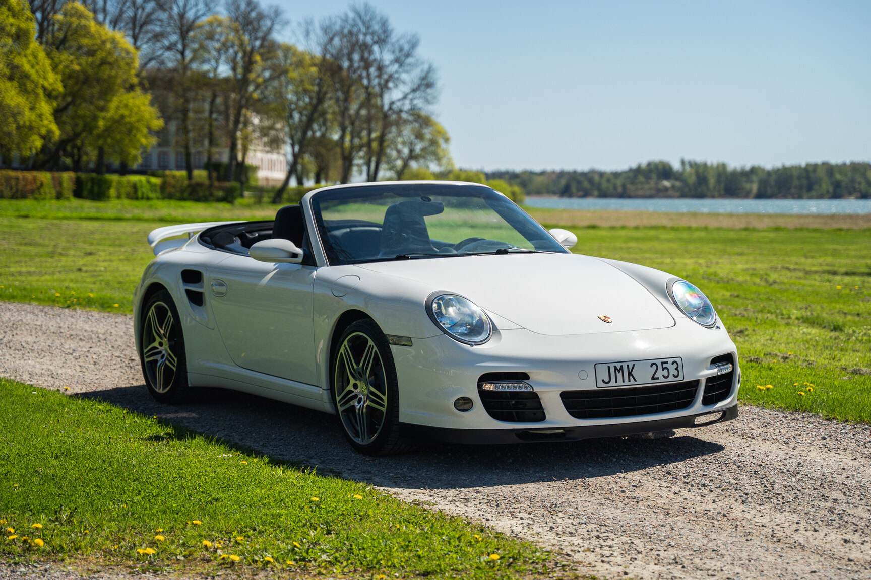 Aussenfoto 2008 Porsche 911 Turbo Cabriolet (6)
