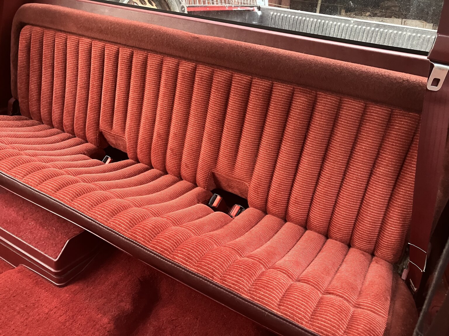 Interior image of 1991 Chevrolet K2500 Extended Cab 5.7 V8 4WD Pickup