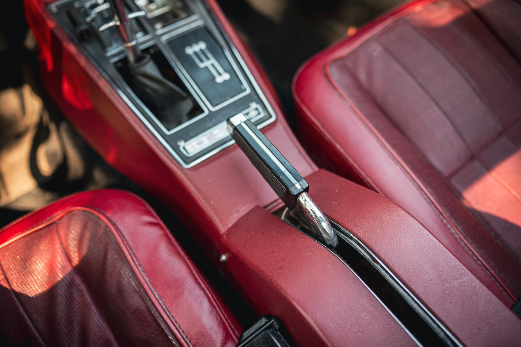 Interior image of 1975 Chevrolet Corvette Stingray (33)