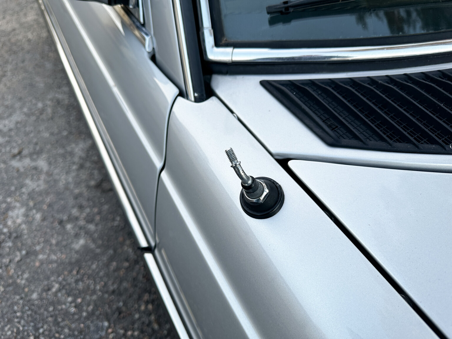 Aussenfoto 1978 Mercedes-Benz 250