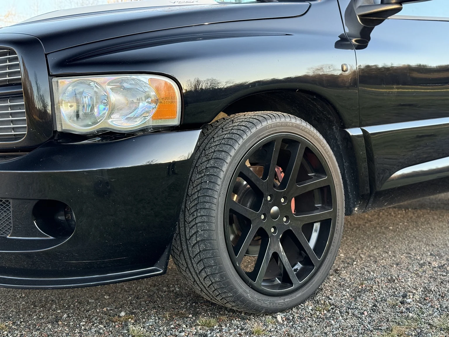 Exterior image of 2004 Dodge Ram SRT-10 (29)