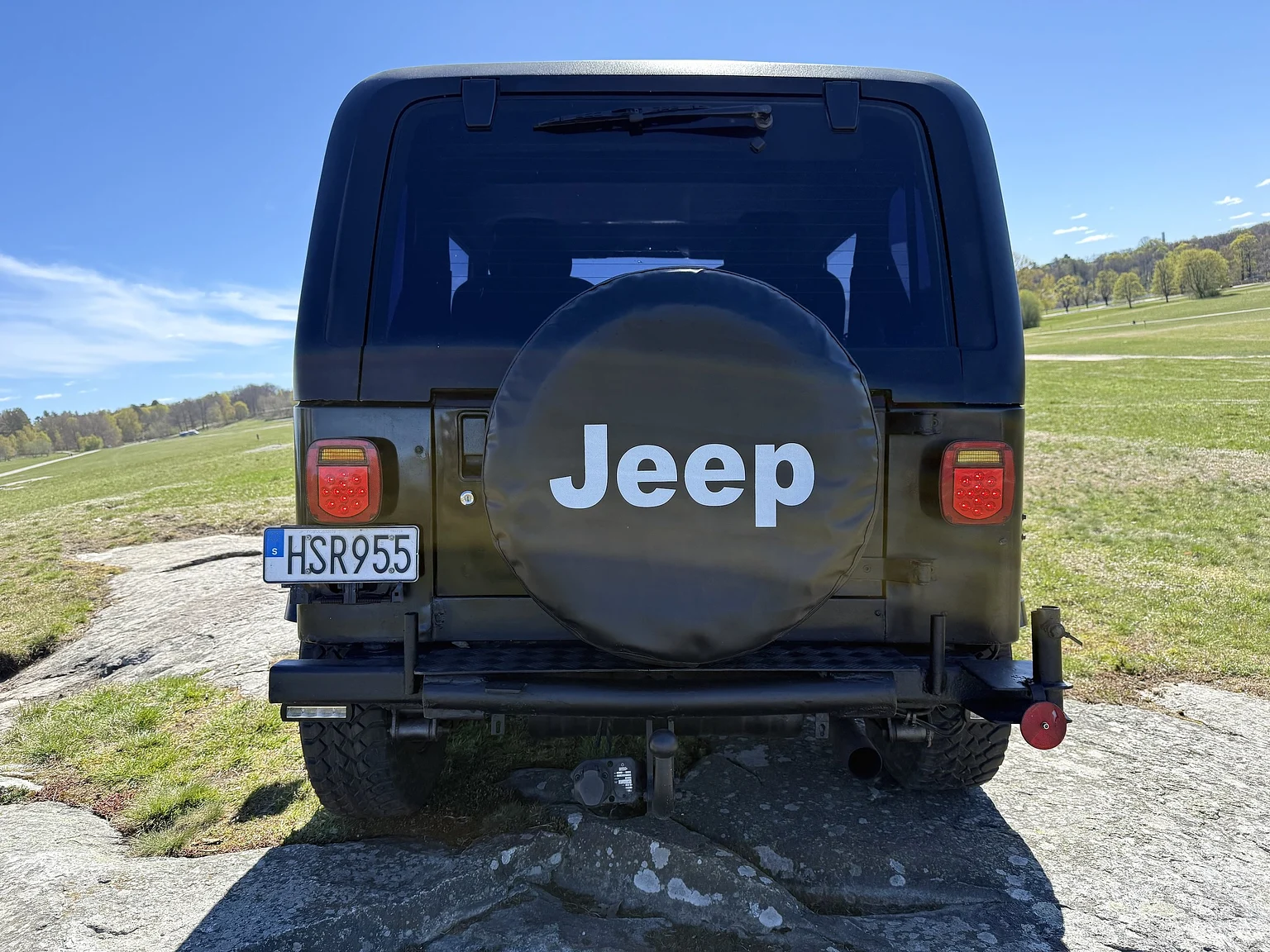 Aussenfoto 1990 Jeep Wrangler Islander (4)