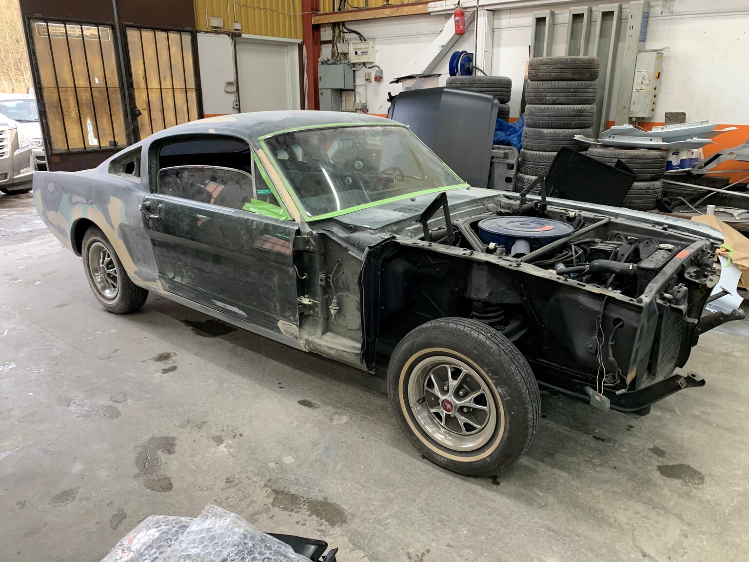 Image of 1966 Ford Mustang Fastback GT-clone (25) mechanics