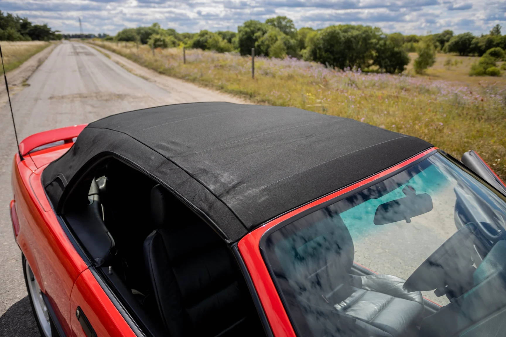 Exteriörbild på 1994 BMW 325i Convertible (42)