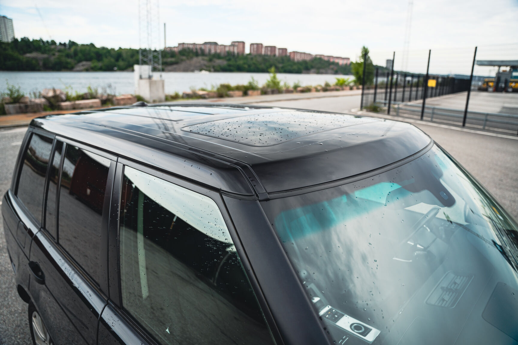 Exteriörbild på 2012 Range Rover TDV8 Vouge