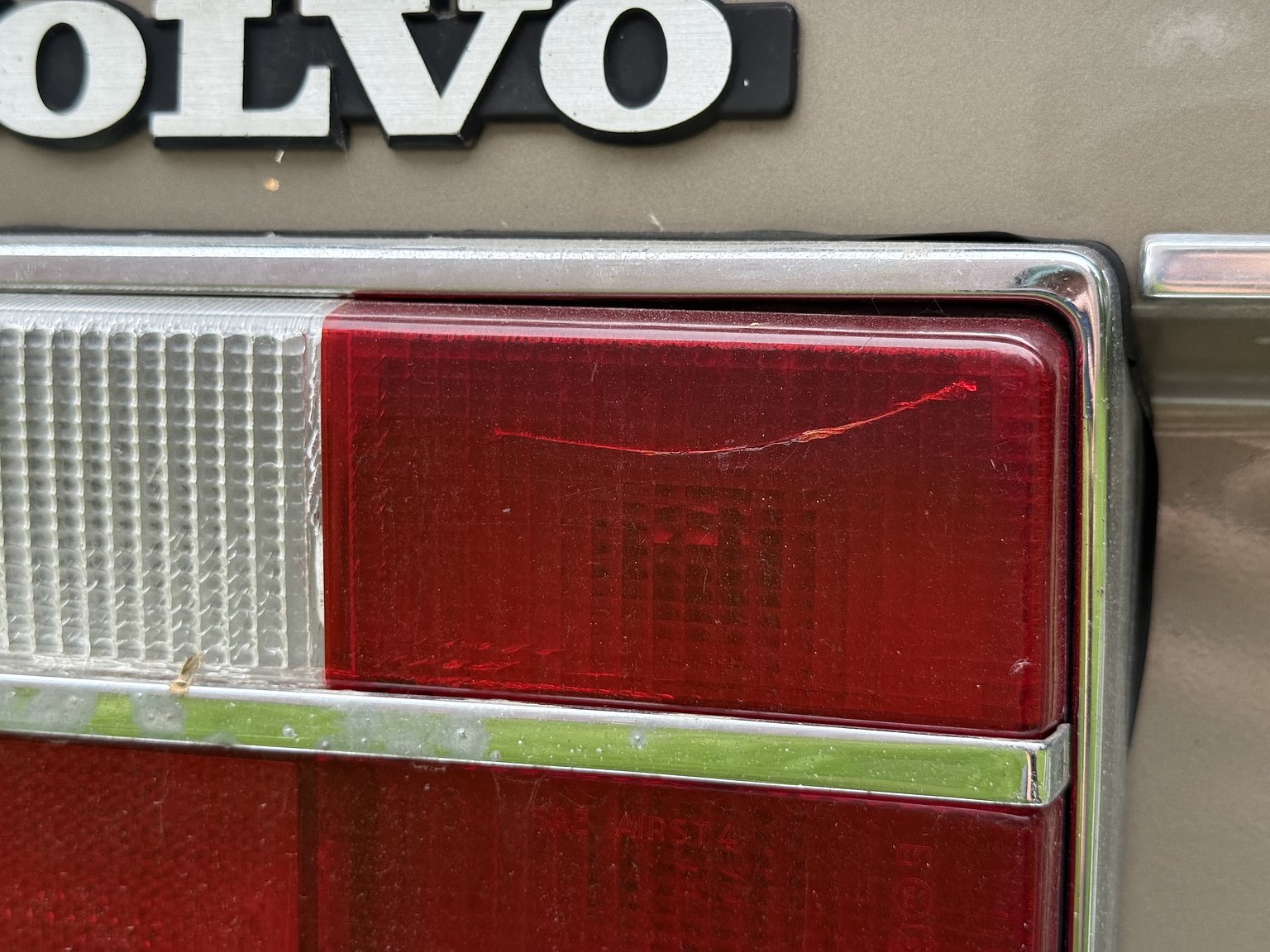 Exterior image of 1976 Volvo 264 V6 GL Automatisk
