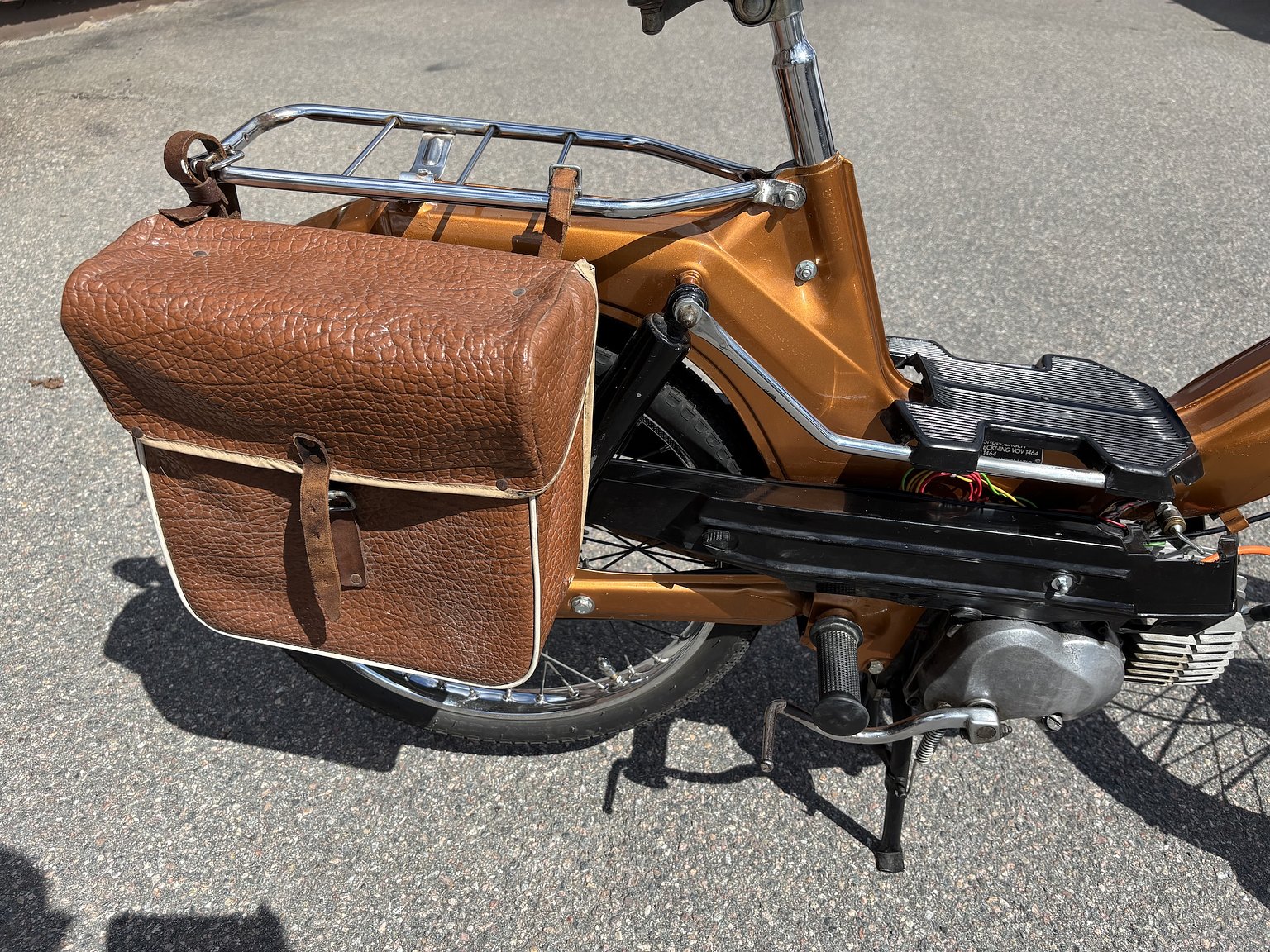 Exterior image of Puch Maxi