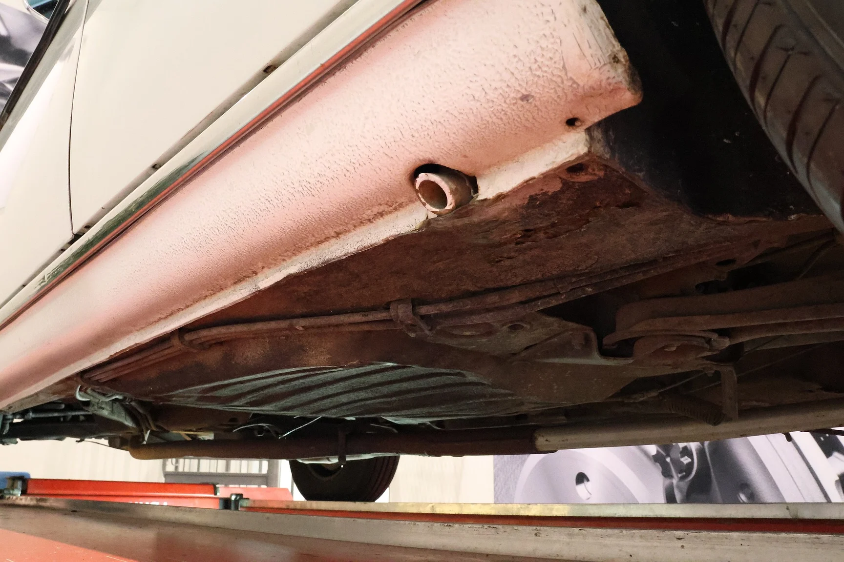 Image of 1972 Mercedes-Benz 280 SE 4.5  mechanics (43)