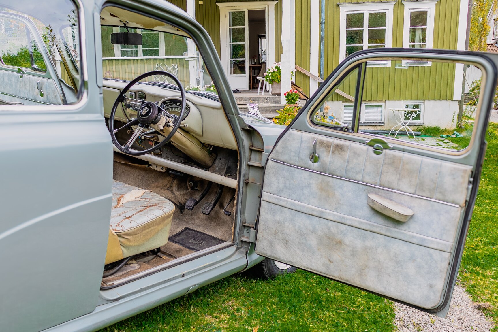 Interior image of 1955 Austin A50