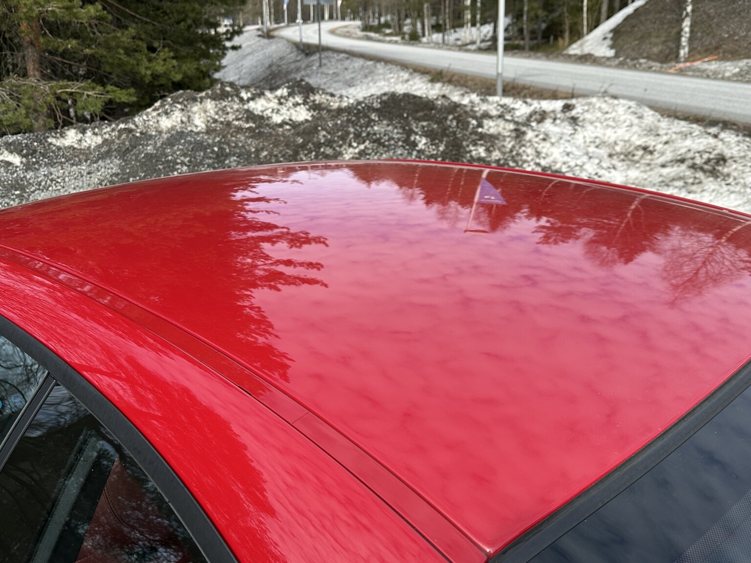 Exterior image of 2002 BMW M3 Coupé (39)