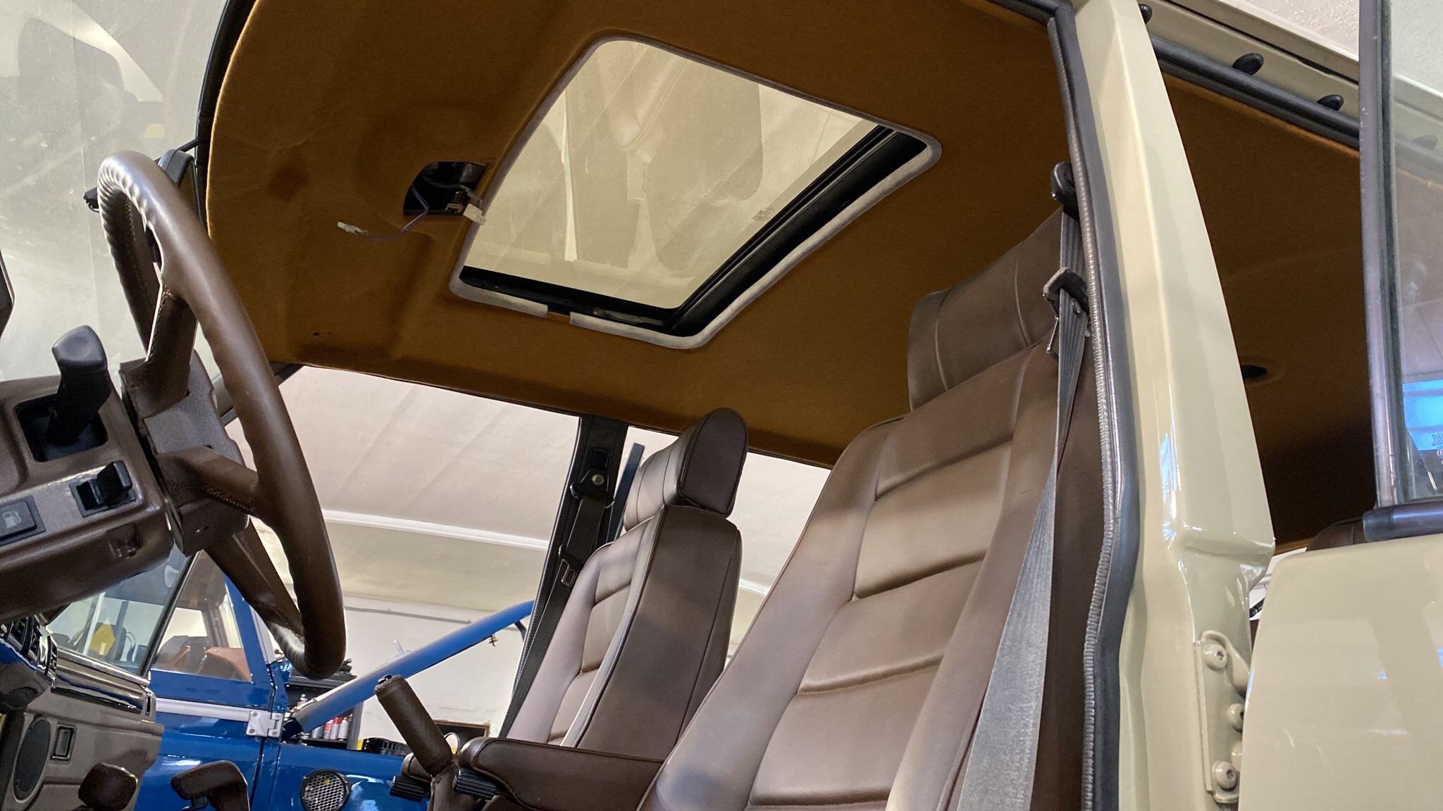 Bild der Verschiedenes von 1991 Range Rover Restomod