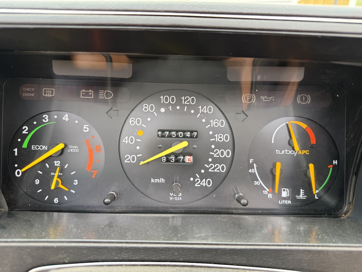 Interior image of 1987 SAAB 900 Cabriolet 2.0 Turbo T16