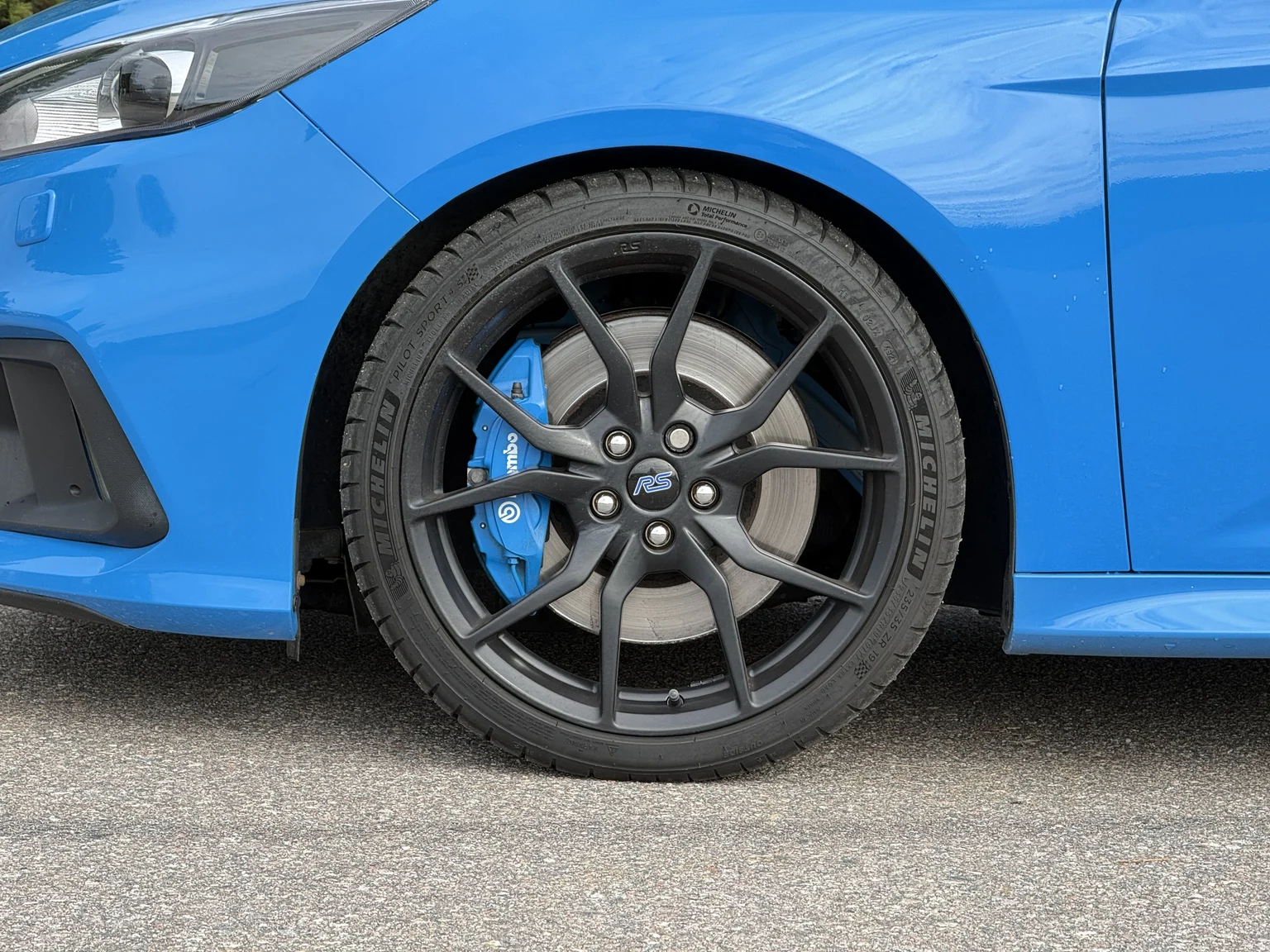 Aussenfoto 2018 Ford Focus RS (14)