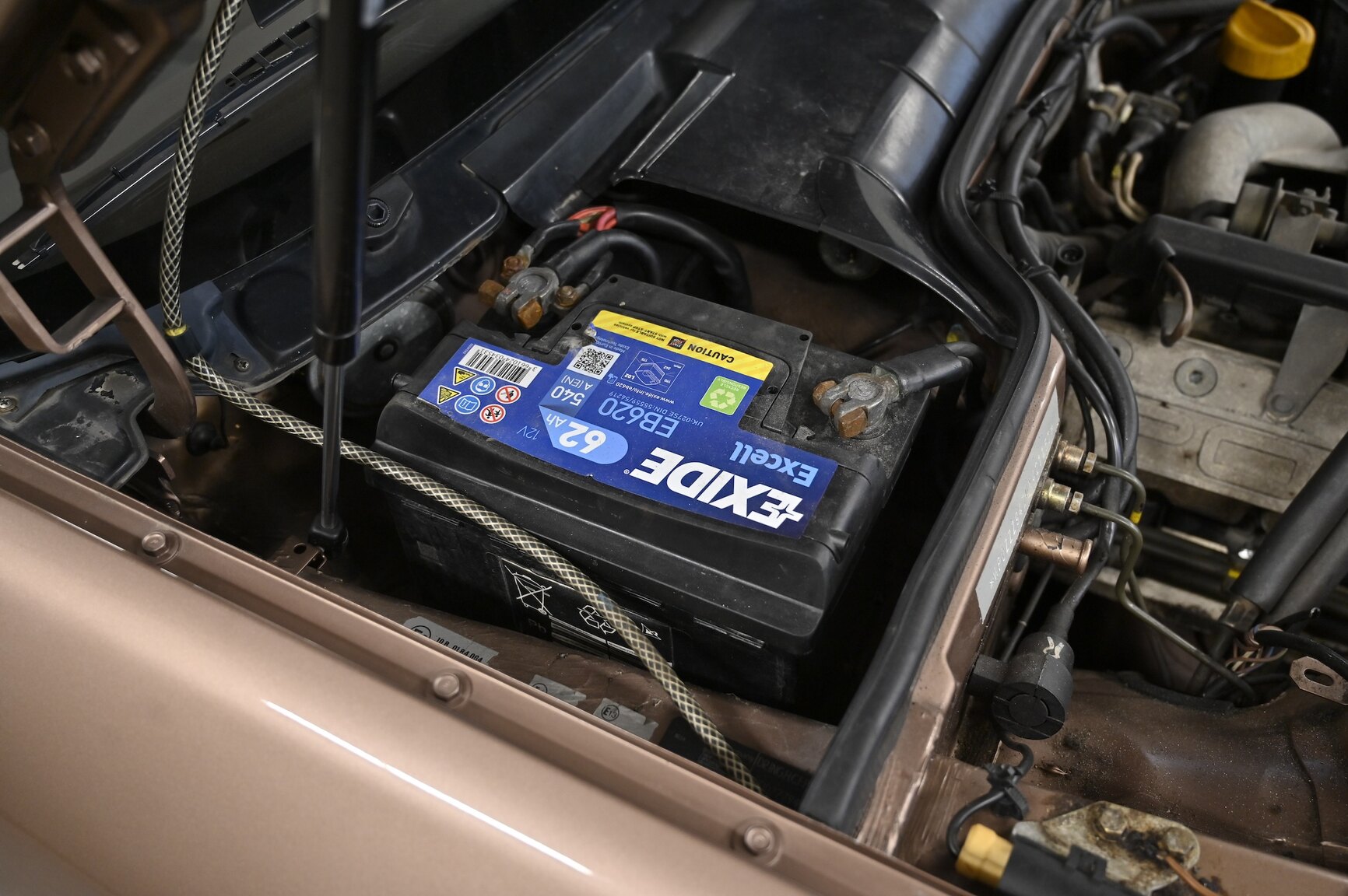 Image of 1987 Porsche 944 Automat mechanics
