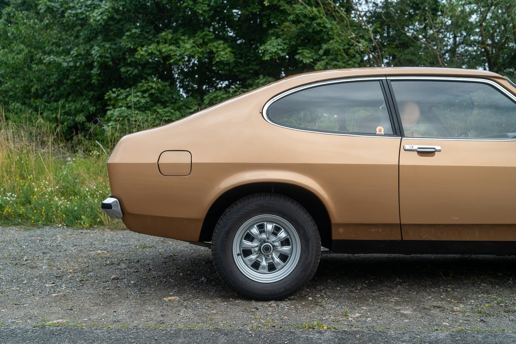 Exteriörbild på 1975 Ford Capri 1600
